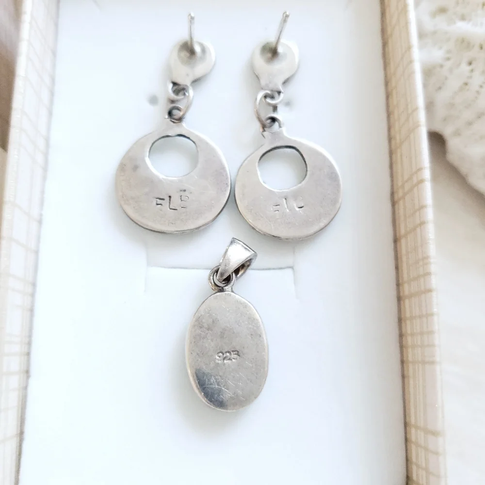 Vintage Navajo ELB BonneyTurquoise Inlay Sterling Silver Earrings & Pendant Set - Picture 3 of 4